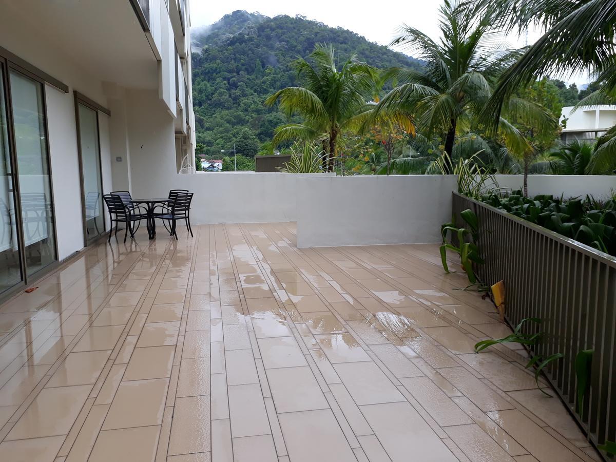 บาย เดอะ ซี สวีท - เอสดีบี โฮสต์ Apartment บาตูเฟอริงกี ภายนอก รูปภาพ